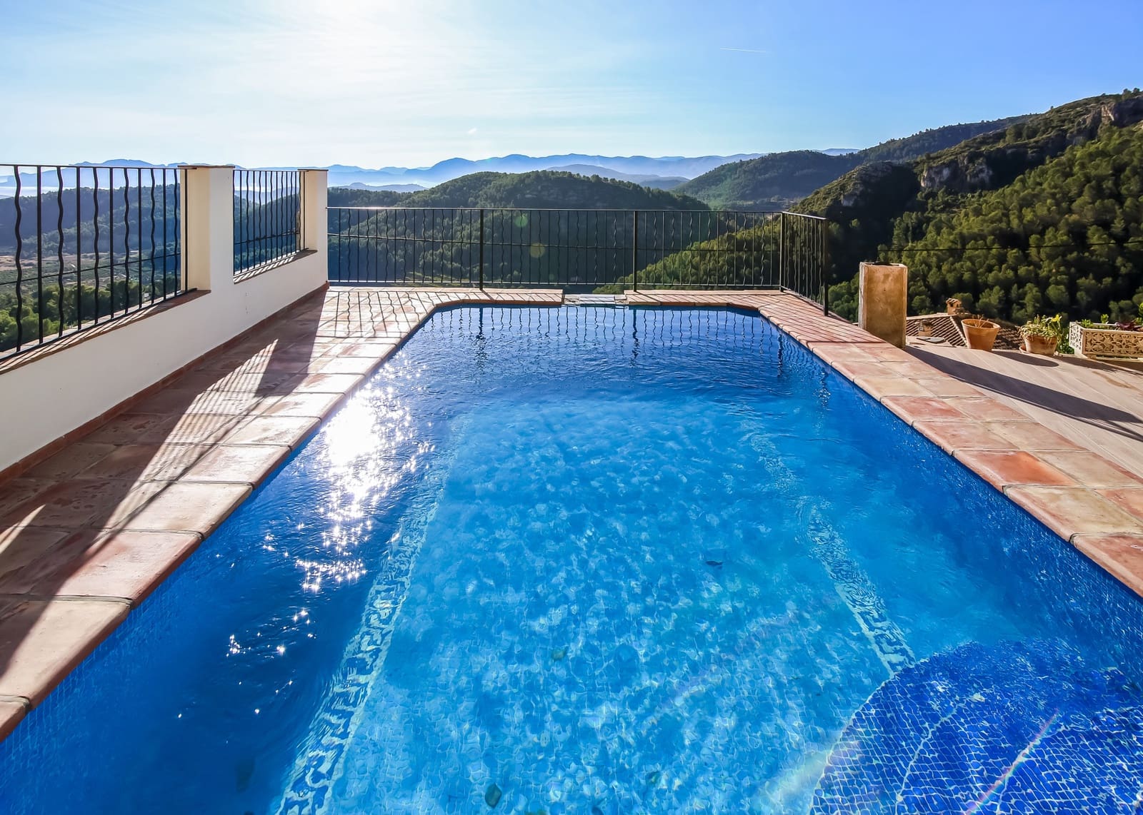 3 soveværelse Villa til salg i Oliva med swimmingpool - € 635.000 (Ref: 8060835)