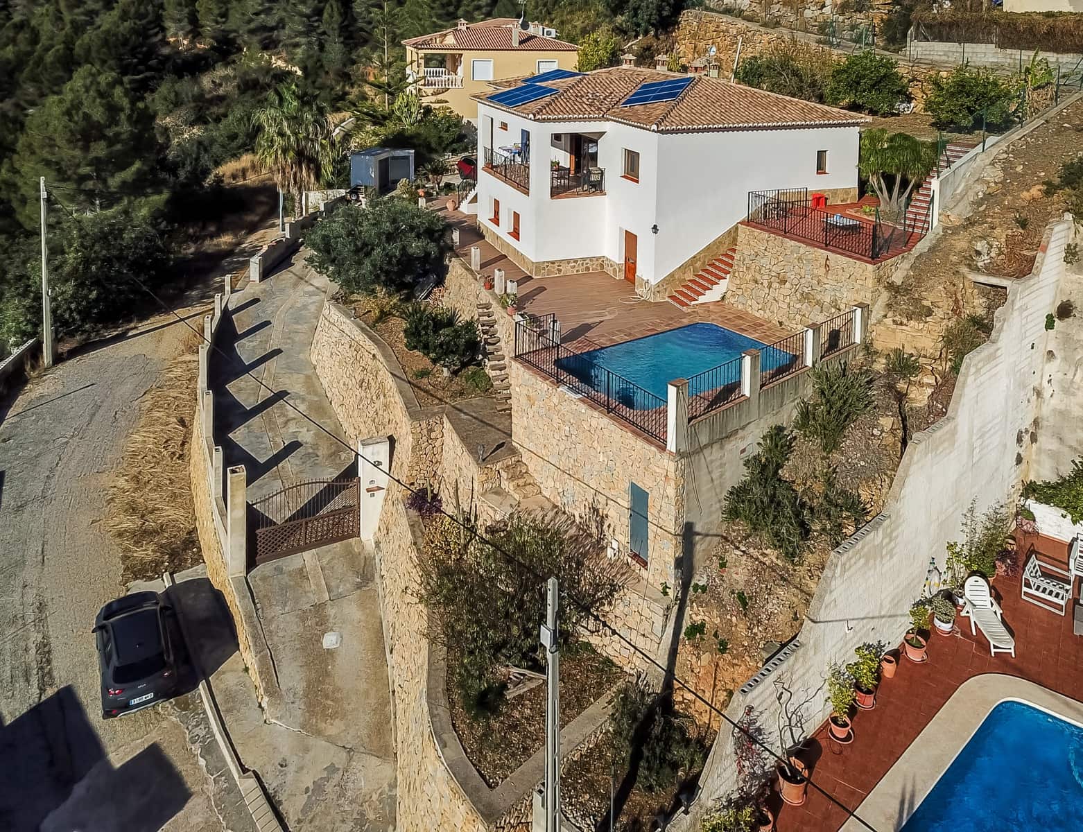 3 soveværelse Villa til salg i Oliva med swimmingpool - € 635.000 (Ref: 8060835)