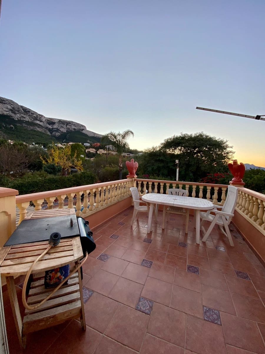 7 sypialnia Willa na sprzedaż w Denia z basenem - 525 000 € (Ref: 8063263)