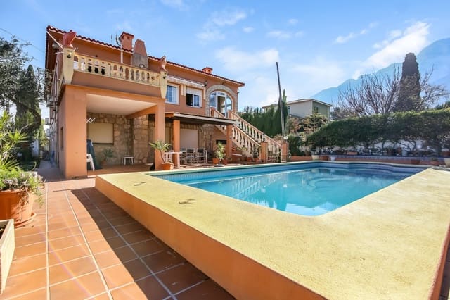 7 sypialnia Willa na sprzedaż w El Montgó, Dénia z basenem - 525 000 € (Ref: 8063263)