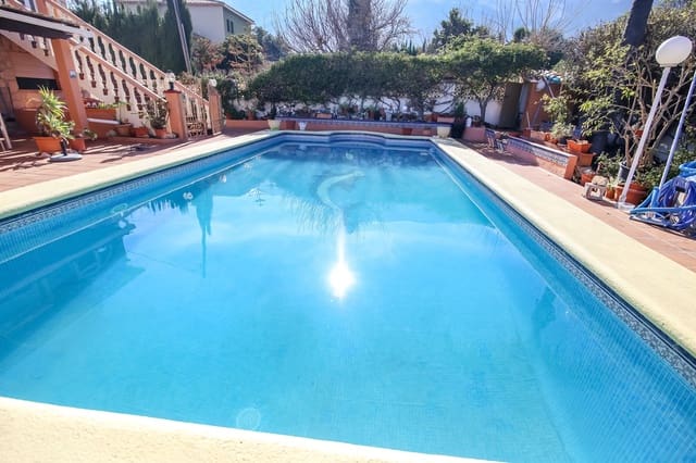 7 sypialnia Willa na sprzedaż w El Montgó, Dénia z basenem - 525 000 € (Ref: 8063263)