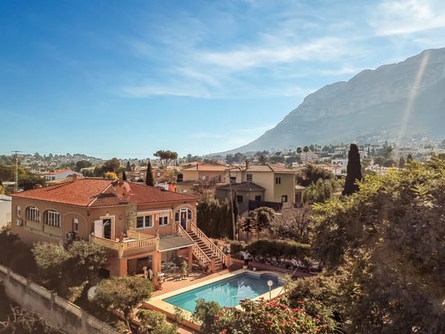 7 sypialnia Willa na sprzedaż w El Montgó, Dénia z basenem - 525 000 € (Ref: 8063263)