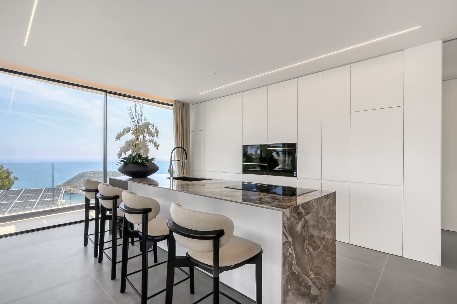 4 sypialnia Willa na sprzedaż w Javea / Xabia z basenem - 4 125 000 € (Ref: 8138585)