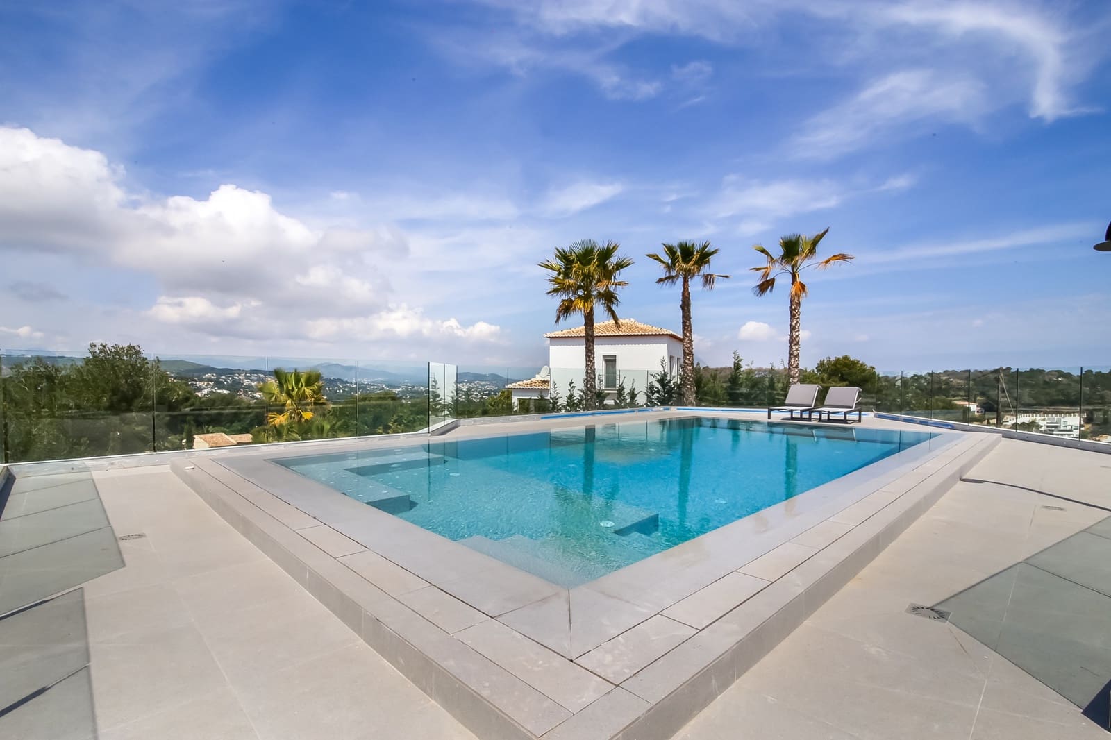 4 sypialnia Willa na sprzedaż w Javea / Xabia z basenem - 4 125 000 € (Ref: 8138585)