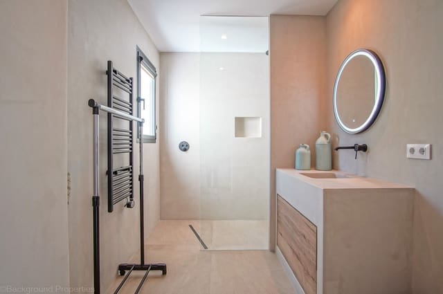 Chalet de 4 habitaciones en Pedreguer en venta con piscina - 1.500.000 € (Ref: 8168647)