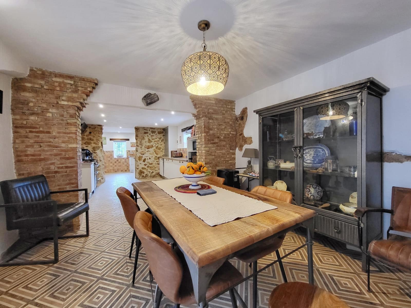 4 soverom Villa til salgs i Oliva med svømmebasseng - € 499 000 (Ref: 8172577)