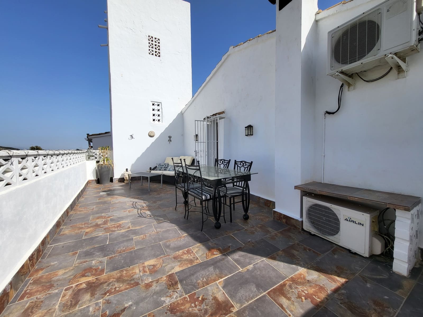 4 soverom Villa til salgs i Oliva med svømmebasseng - € 499 000 (Ref: 8172577)