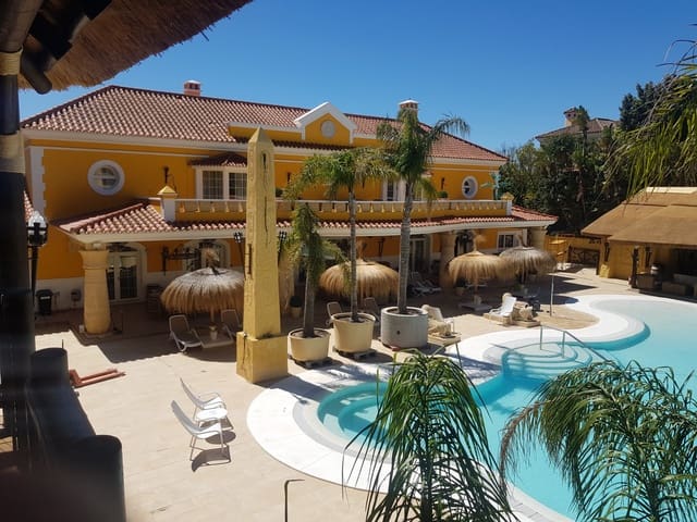 6 soveværelse Villa til salg i Sotogrande Alto, San Roque med swimmingpool - € 10.000.000 (Ref: 8299504)