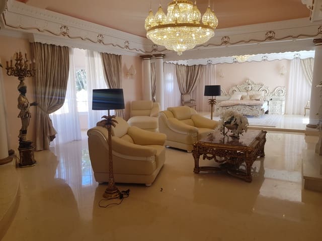 6 soveværelse Villa til salg i Sotogrande Alto, San Roque med swimmingpool - € 10.000.000 (Ref: 8299504)