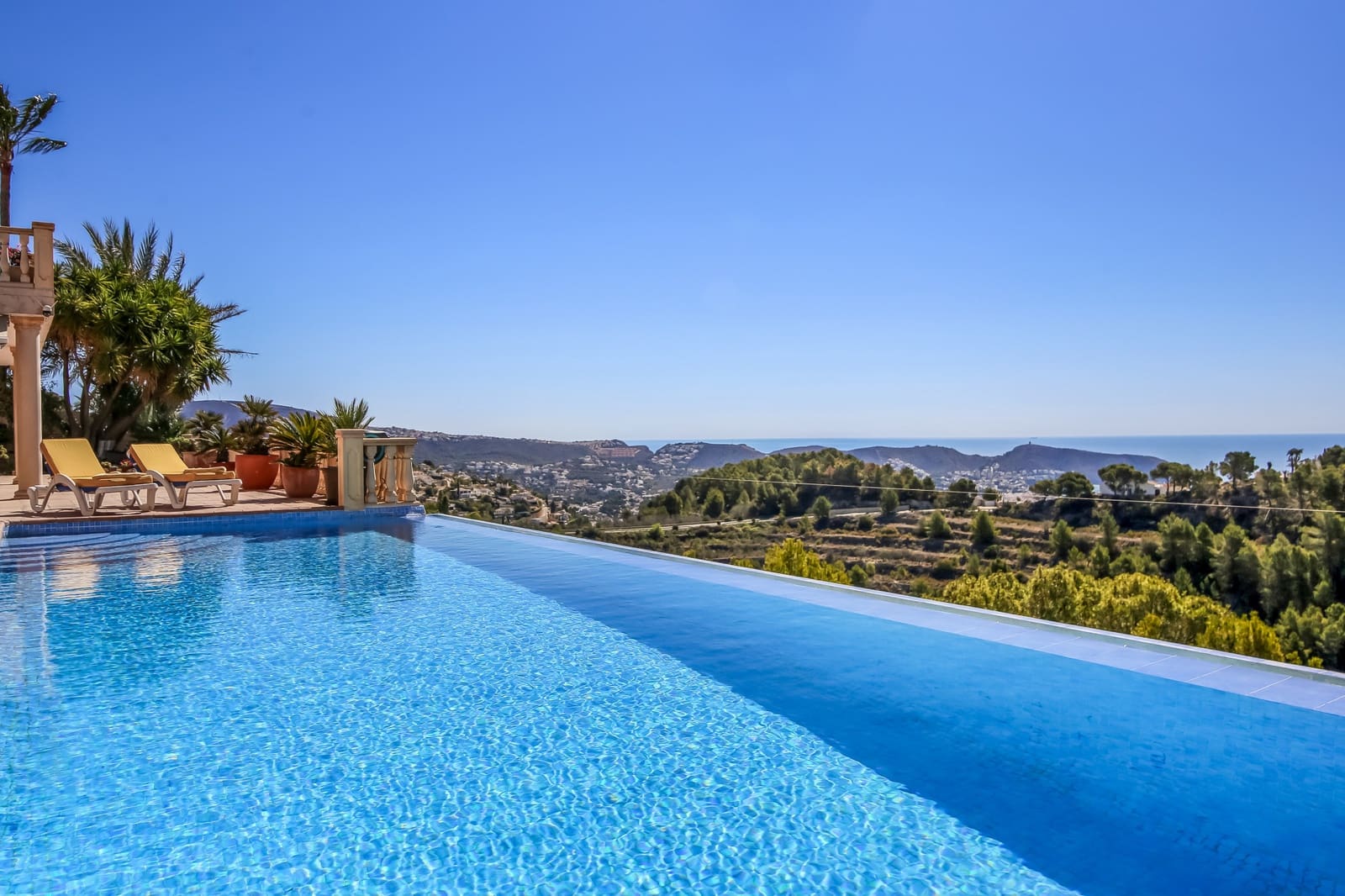 5 chambre Villa/Maison à vendre à Moraira avec piscine - 1 550 000 € (Ref: 8307802)