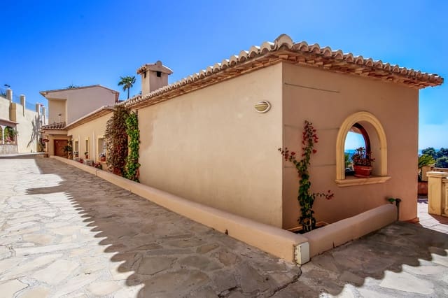 5 chambre Villa/Maison à vendre à Casco Urbano, Teulada-Moraira avec piscine - 1 550 000 € (Ref: 8307802)