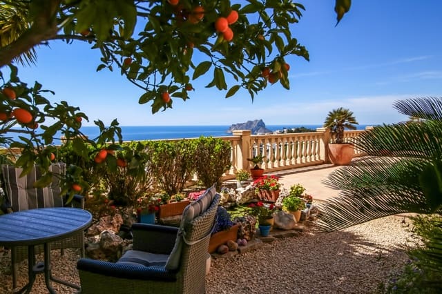 5 chambre Villa/Maison à vendre à Casco Urbano, Teulada-Moraira avec piscine - 1 550 000 € (Ref: 8307802)