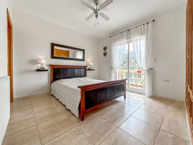 6 camera da letto Villa in vendita in Sanet i Negrals con piscina - 495.000 € (Rif: 8322307)