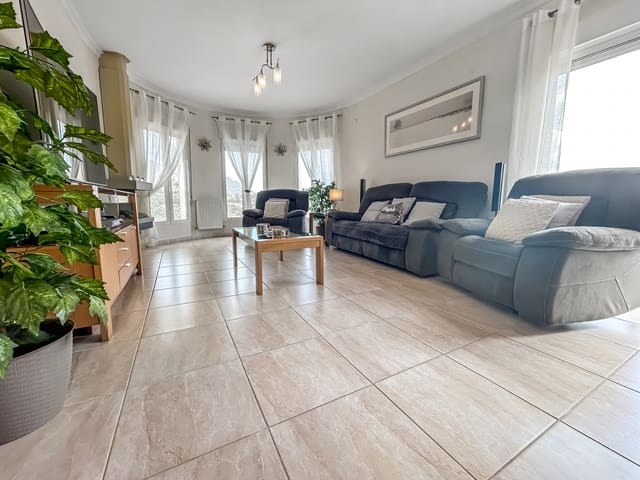 6 camera da letto Villa in vendita in Sanet i Negrals con piscina - 495.000 € (Rif: 8322307)