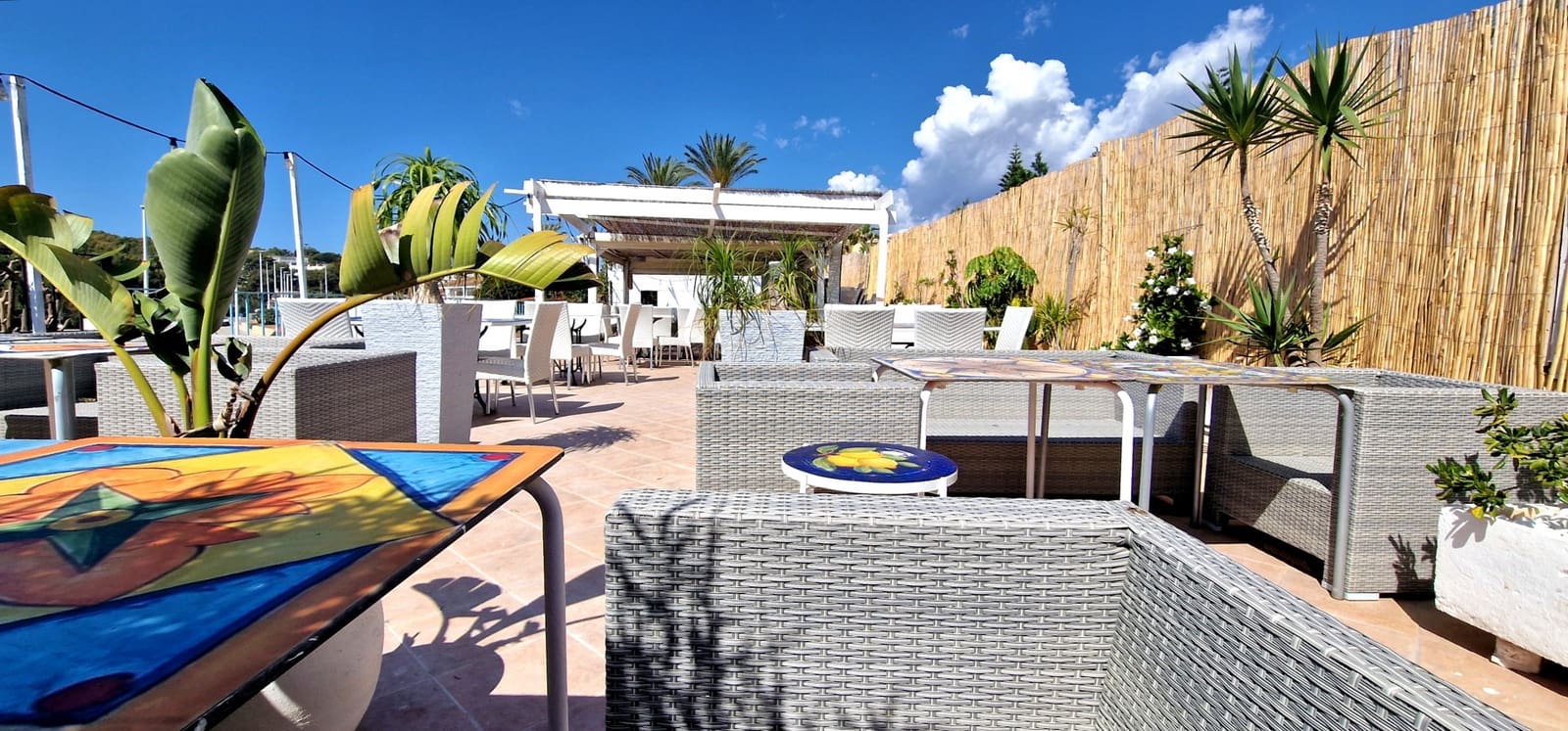 Comercial para venda em Moraira - 190 000 € (Ref: 8370128)