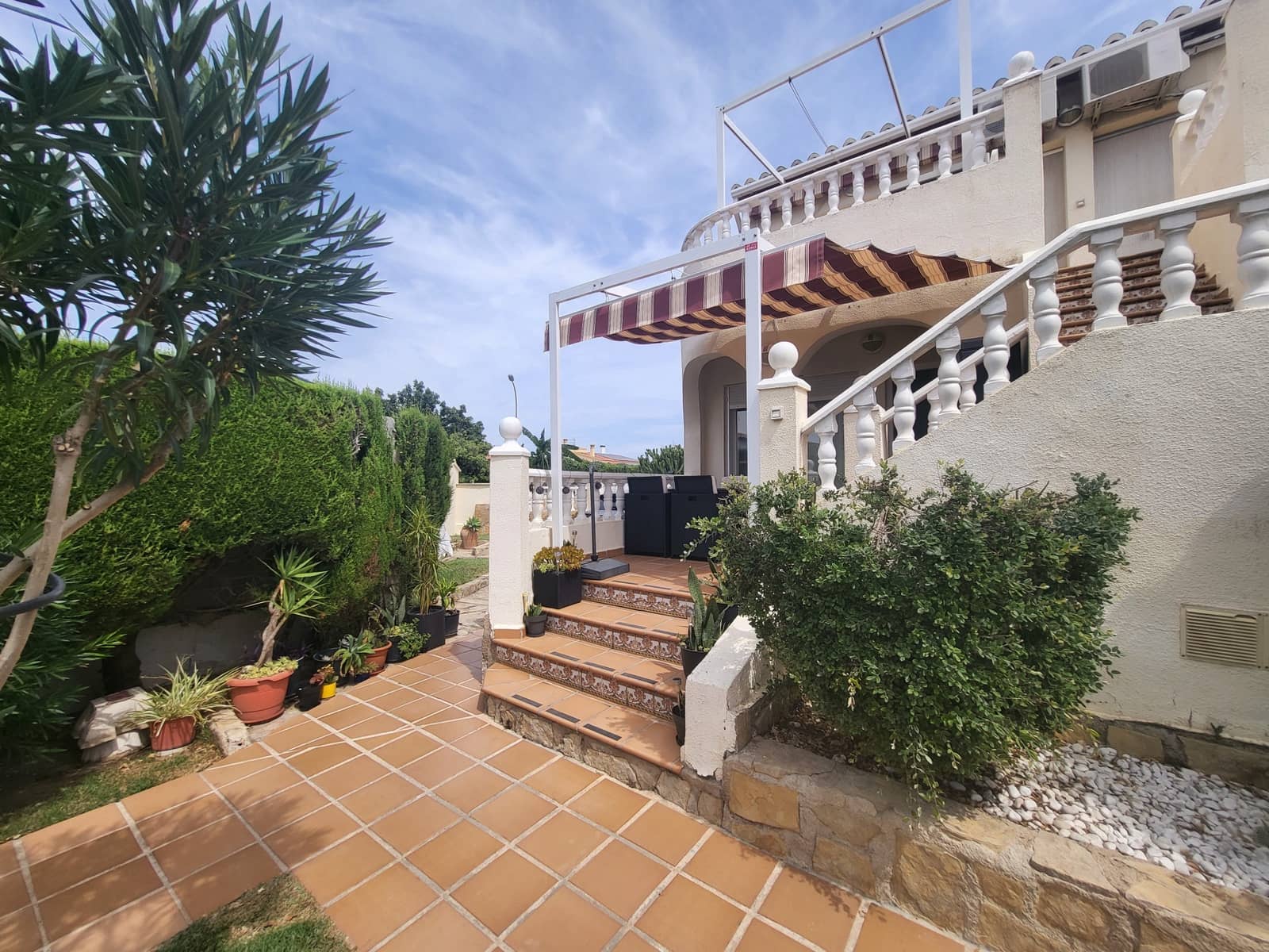 1 sypialnia Apartament na sprzedaż w Oliva z basenem - 160 000 € (Ref: 8370129)