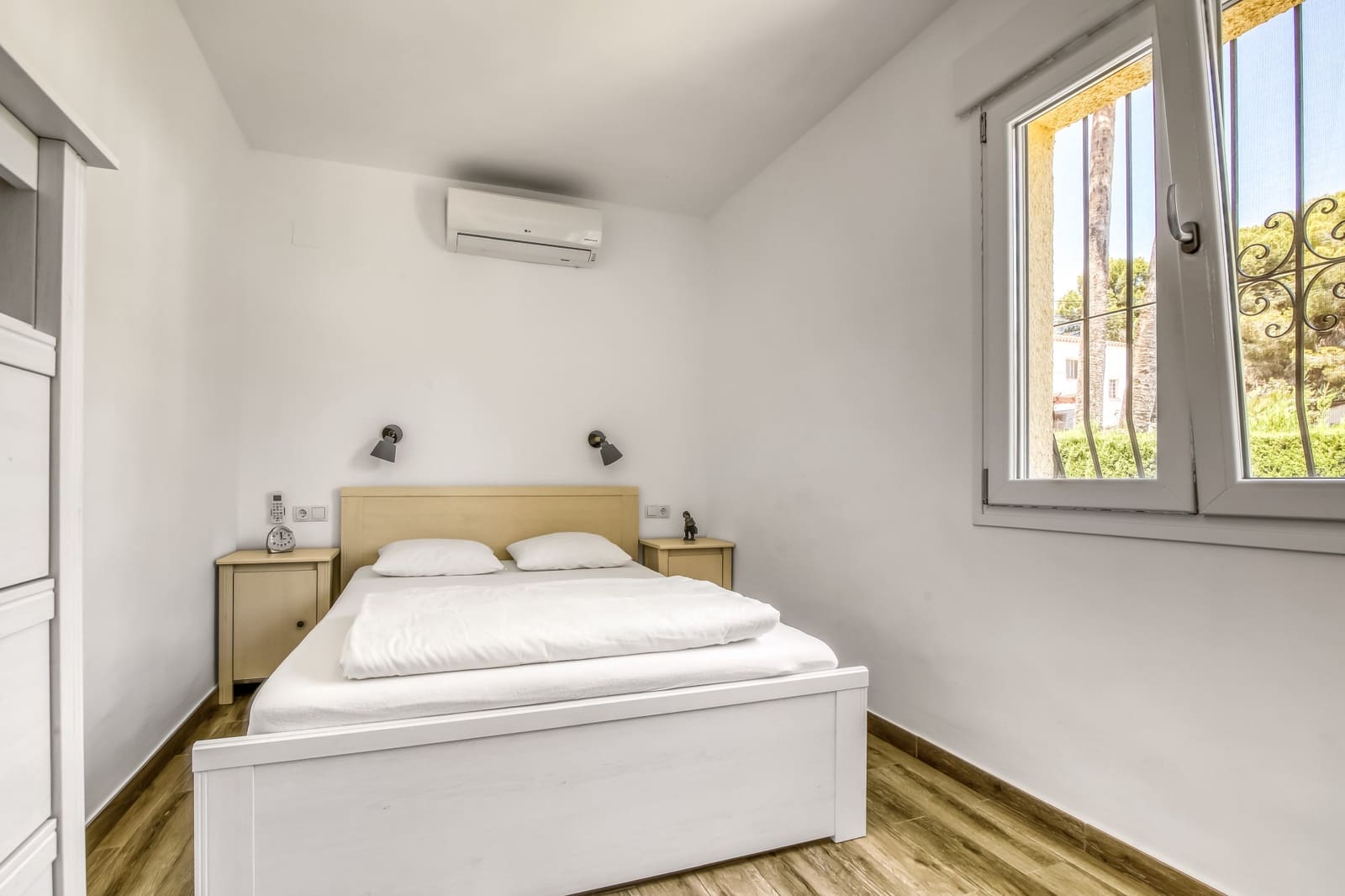 6 sypialnia Willa na sprzedaż w Moraira z basenem - 995 000 € (Ref: 8404509)