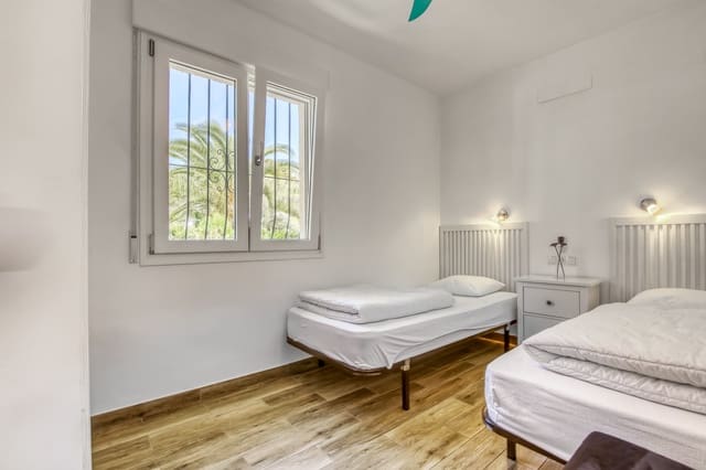 6 sypialnia Willa na sprzedaż w Casco Urbano, Teulada-Moraira z basenem - 995 000 € (Ref: 8404509)