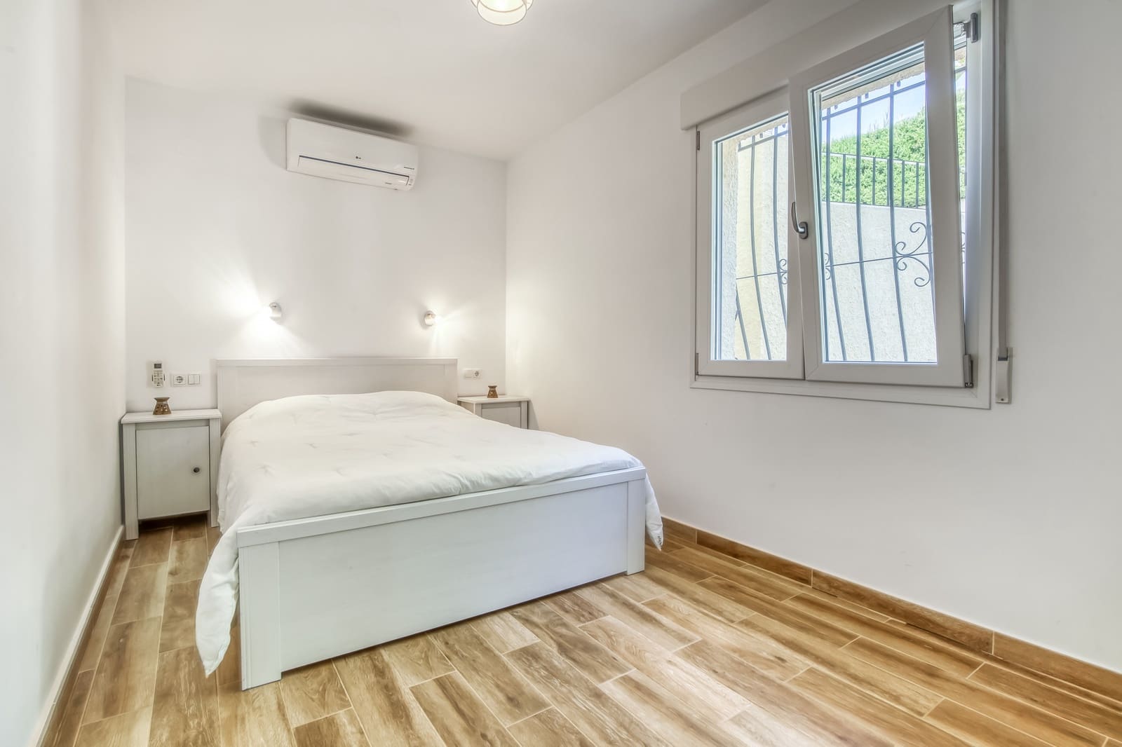 6 sypialnia Willa na sprzedaż w Moraira z basenem - 995 000 € (Ref: 8404509)