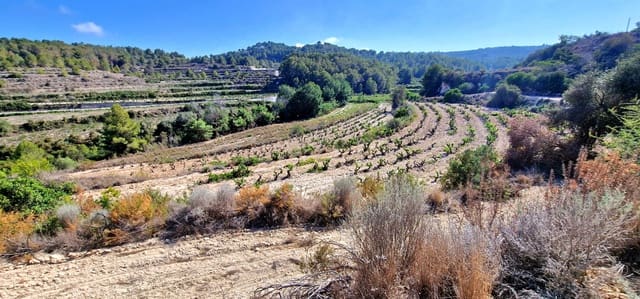 Bouwgrond te koop in Teulada Pueblo, Teulada-Moraira - € 430.000 (Ref: 8438230)