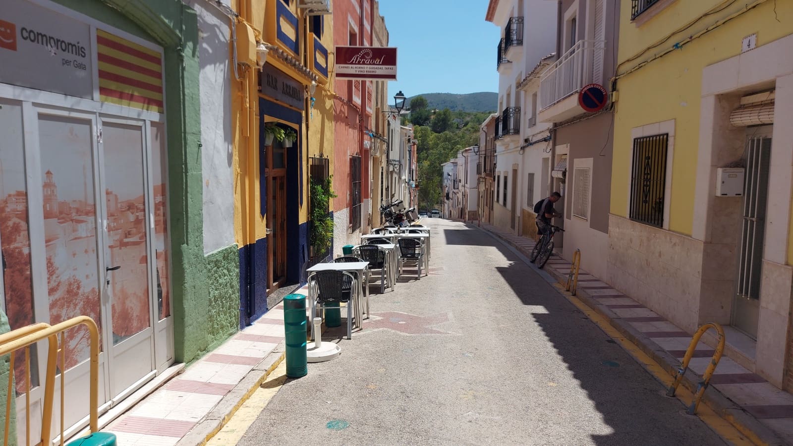 8 slaapkamer Huis te koop in Gata de Gorgos - € 170.000 (Ref: 8449290)