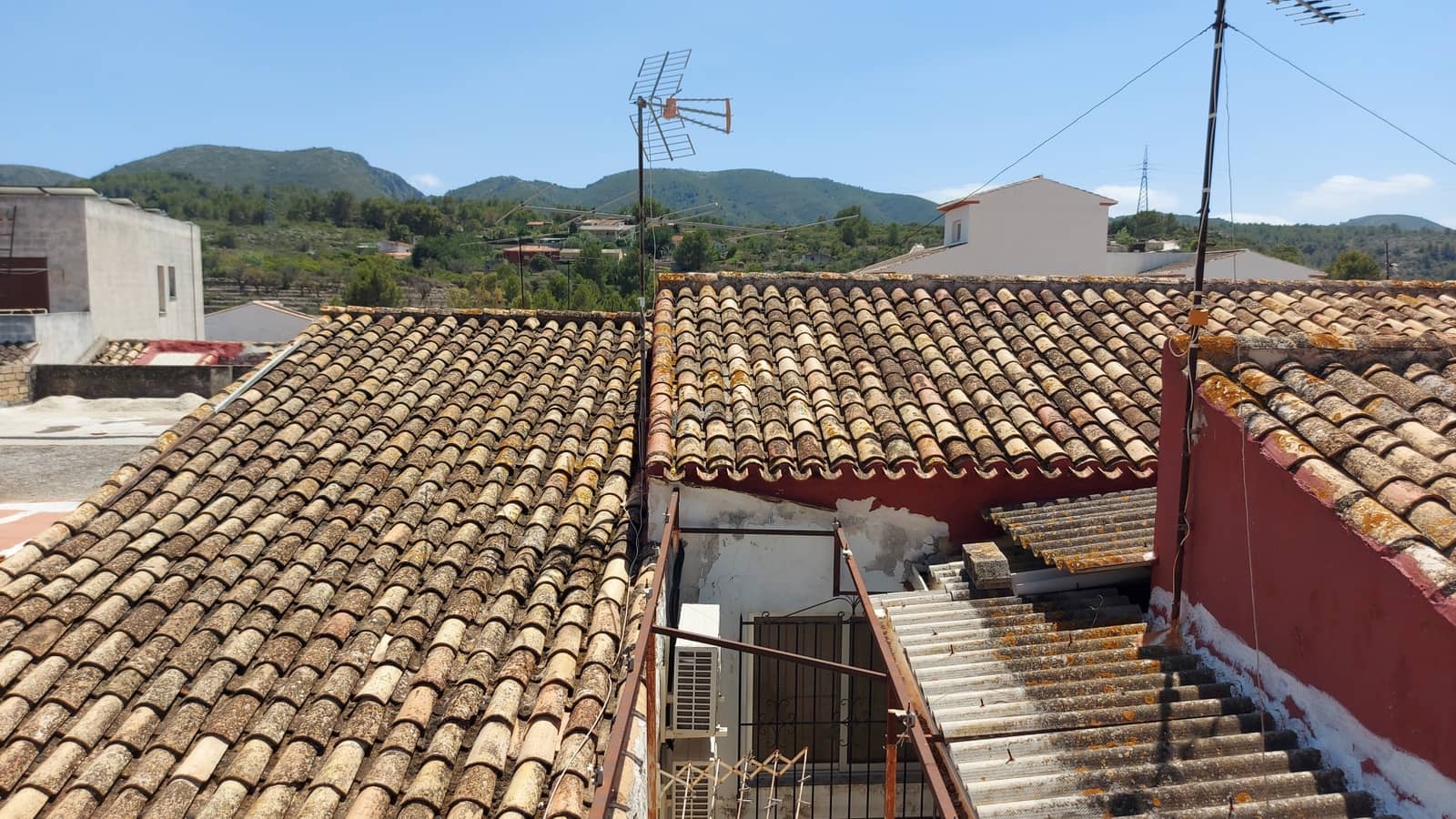 8 slaapkamer Huis te koop in Gata de Gorgos - € 170.000 (Ref: 8449290)