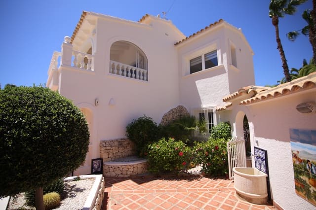 4 sovrum Villa till salu i Casco Urbano, Teulada-Moraira med pool - 1 199 000 € (Ref: 8475518)