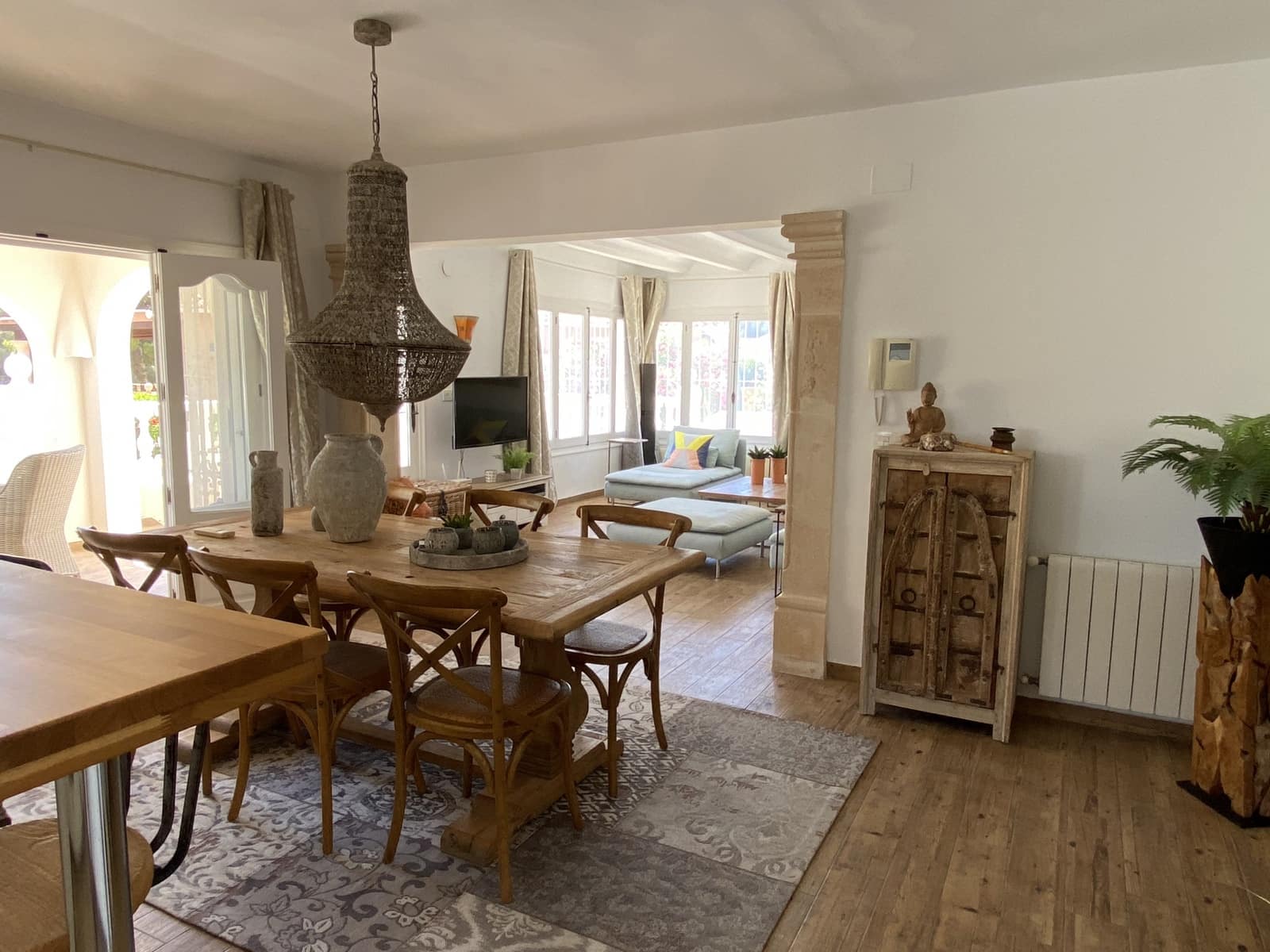 4 bedroom Villa for sale in Moraira with pool - € 1,199,000 (Ref: 8475518)