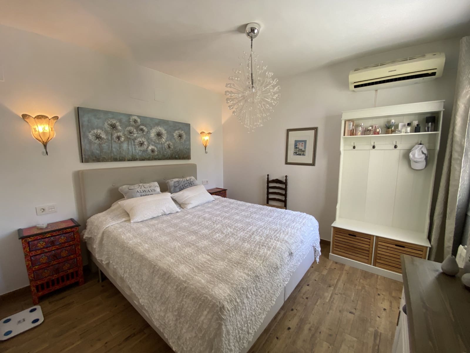 4 bedroom Villa for sale in Moraira with pool - € 1,199,000 (Ref: 8475518)