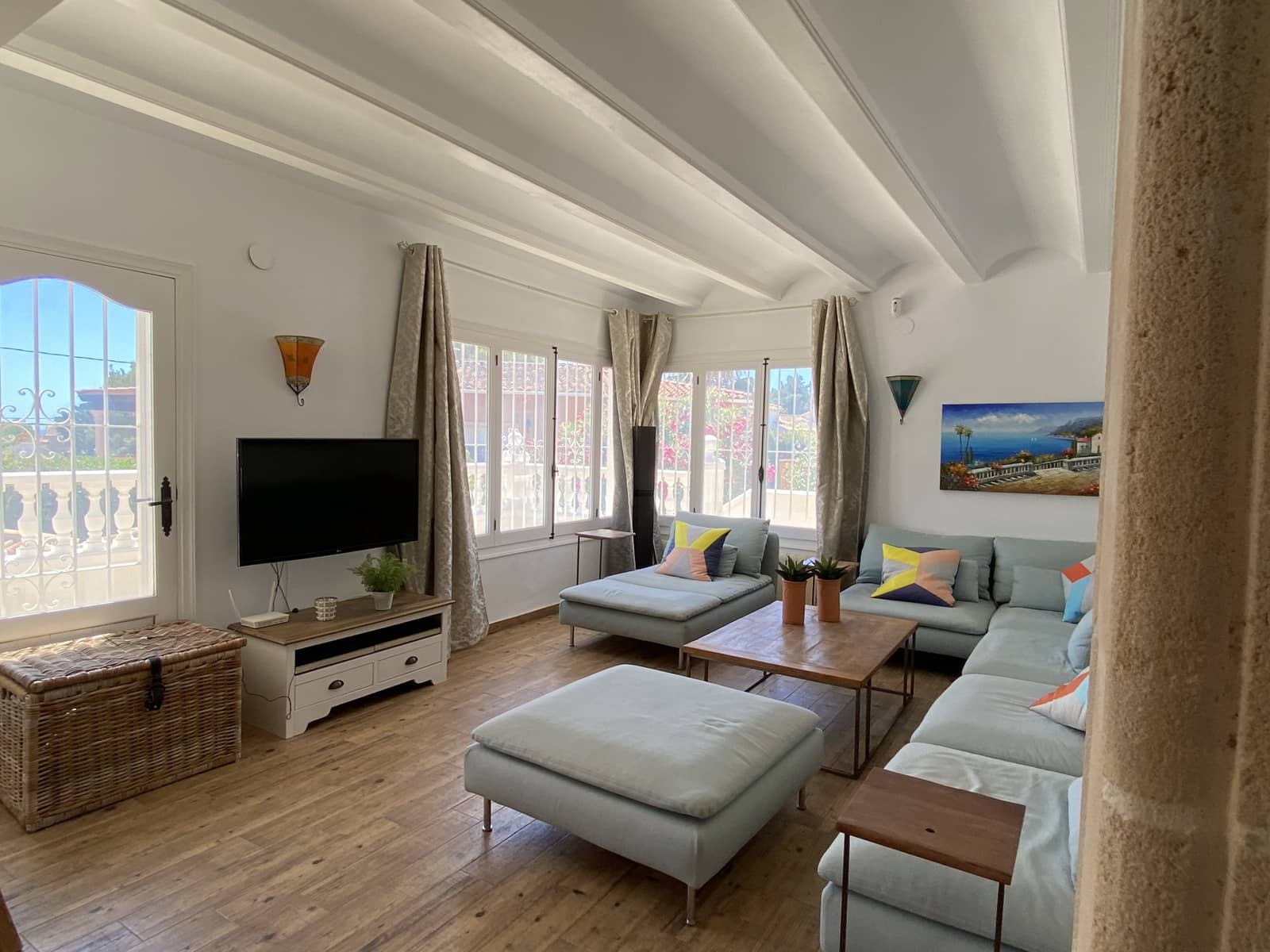 4 bedroom Villa for sale in Moraira with pool - € 1,199,000 (Ref: 8475518)