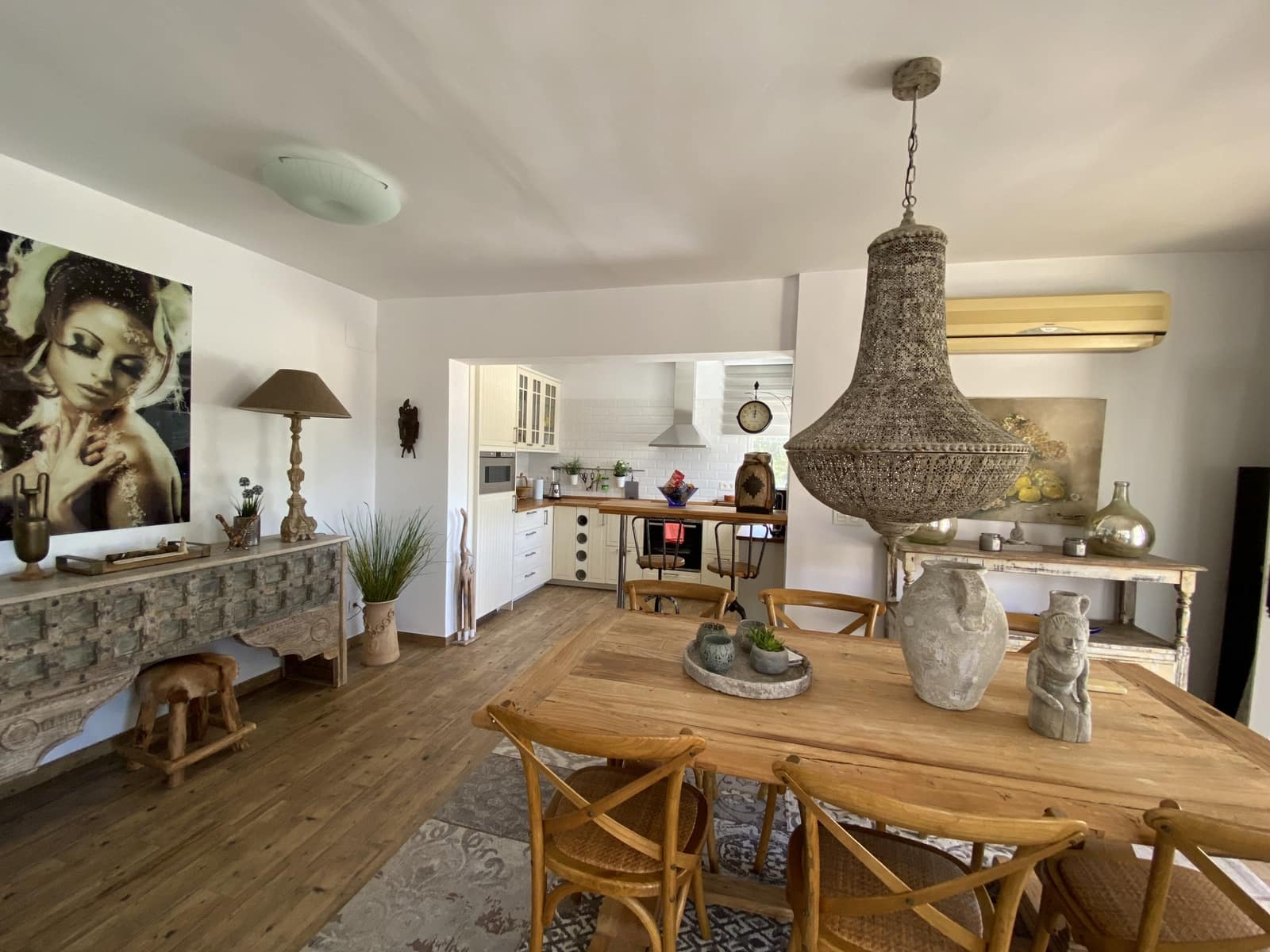 4 bedroom Villa for sale in Moraira with pool - € 1,199,000 (Ref: 8475518)