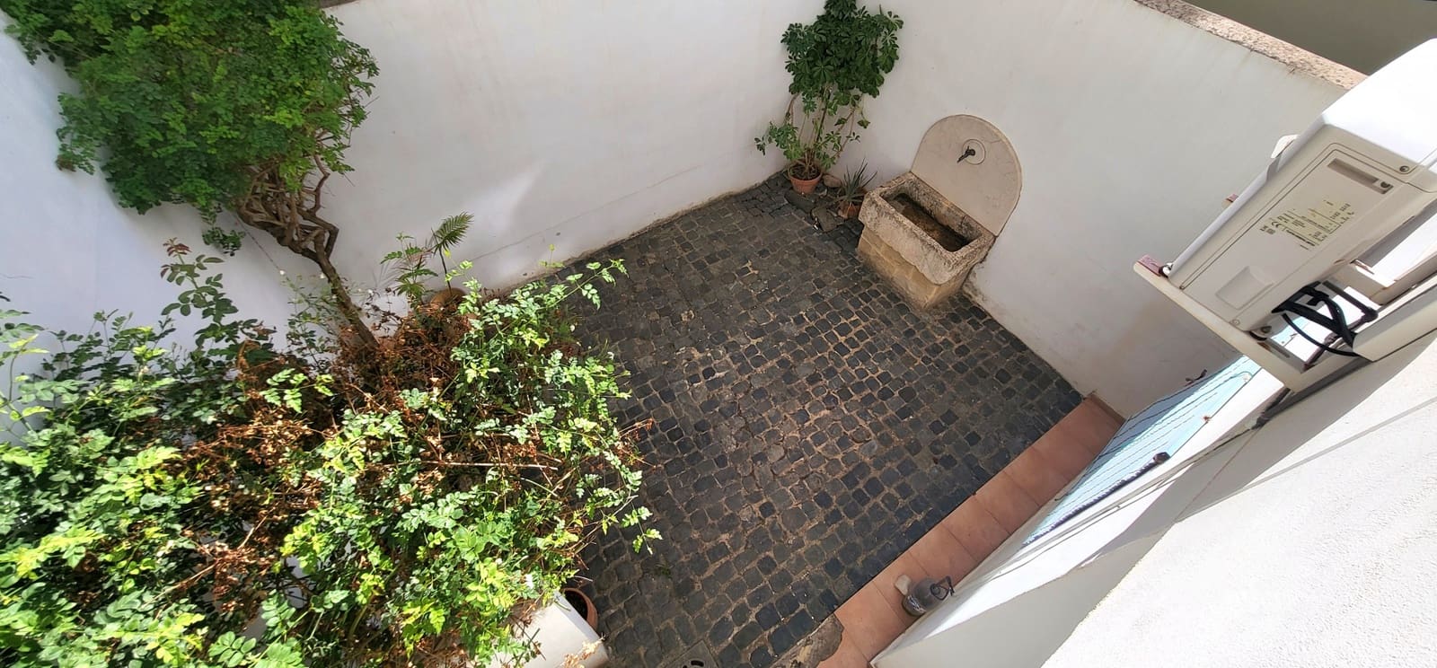 4 soveværelse Byhus til salg i Carcer - € 185.000 (Ref: 8536027)