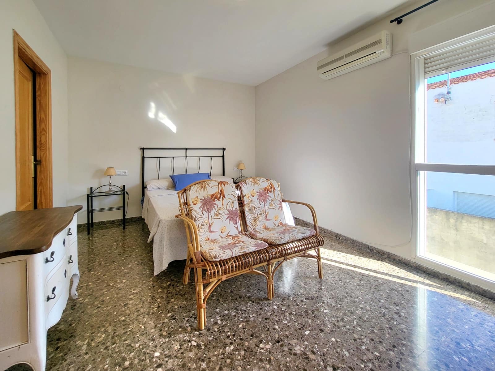 4 soveværelse Byhus til salg i Carcer - € 185.000 (Ref: 8536027)