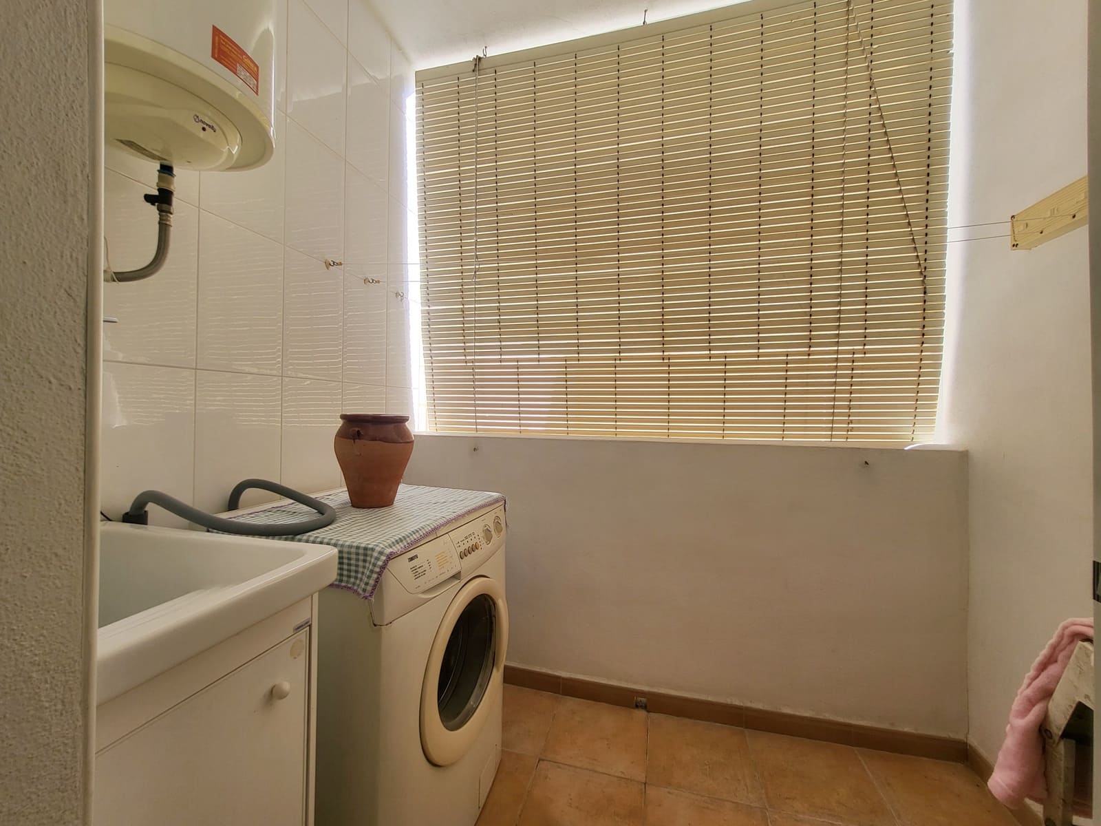 4 soveværelse Byhus til salg i Carcer - € 185.000 (Ref: 8536027)