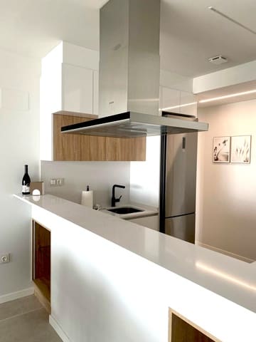 3 bedroom Apartment for sale in Centro Urbano, Dénia with pool - € 549,000 (Ref: 8538107)