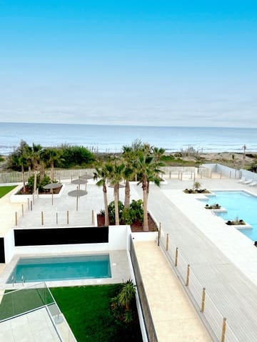 3 bedroom Apartment for sale in Centro Urbano, Dénia with pool - € 549,000 (Ref: 8538107)