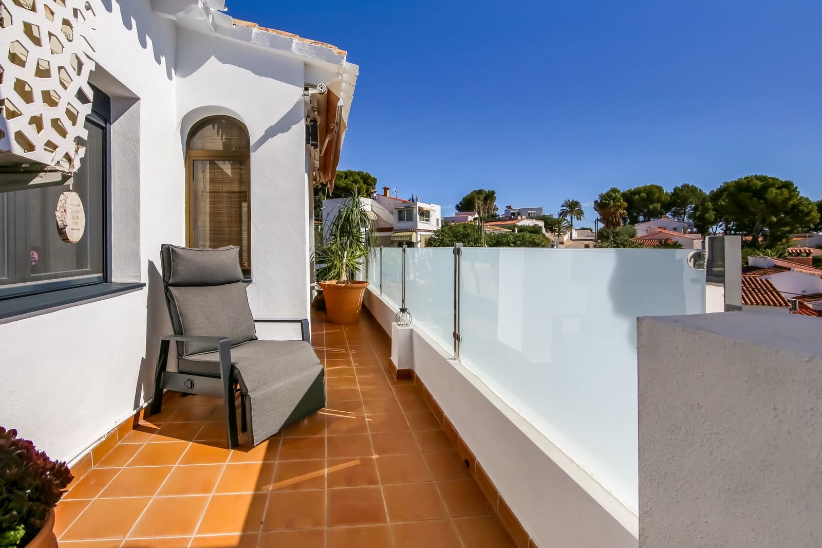 3 slaapkamer Villa te koop in Moraira met zwembad - € 799.000 (Ref: 8596998)