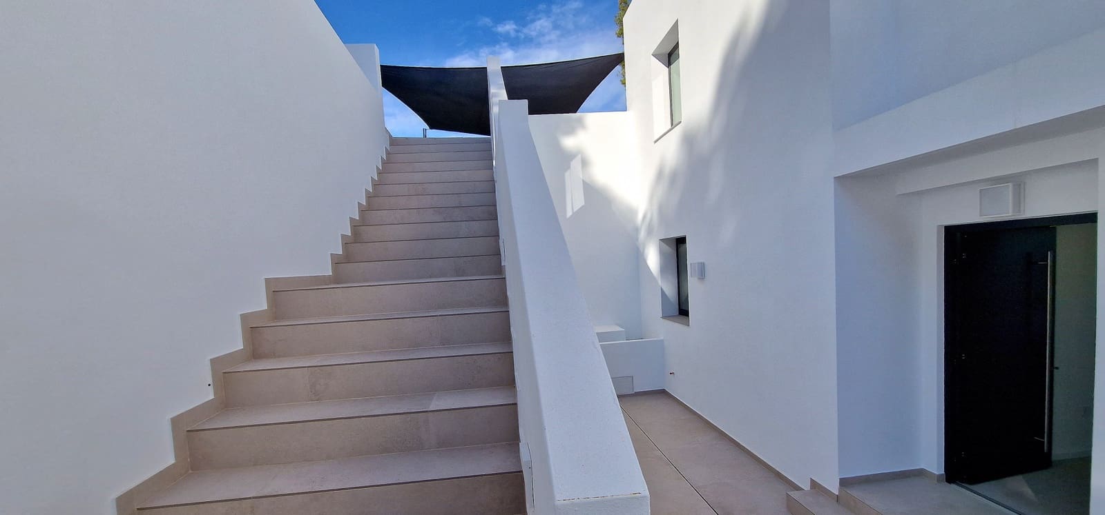 3 soveværelse Semi-Rækkehus til salg i Moraira med swimmingpool - € 690.000 (Ref: 8658056)