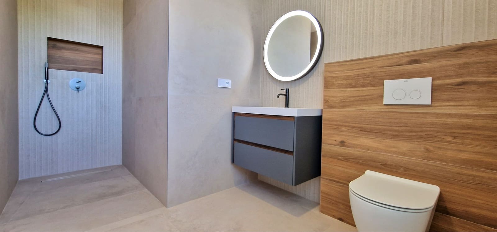 3 soveværelse Semi-Rækkehus til salg i Moraira med swimmingpool - € 690.000 (Ref: 8658056)