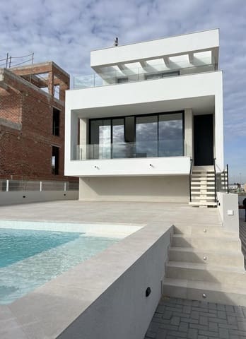 4 slaapkamer Villa te koop in Oliva Pueblo, Oliva met zwembad - € 950.000 (Ref: 8675340)