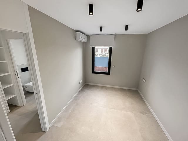 4 slaapkamer Villa te koop in Oliva Pueblo, Oliva met zwembad - € 950.000 (Ref: 8675340)