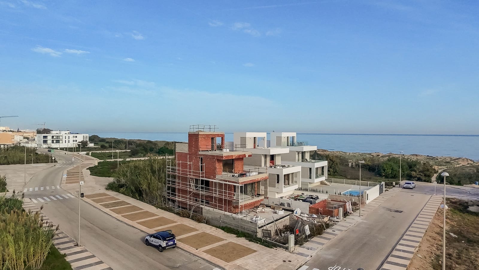 4 soveværelse Villa til salg i Oliva med swimmingpool - € 950.000 (Ref: 8675340)