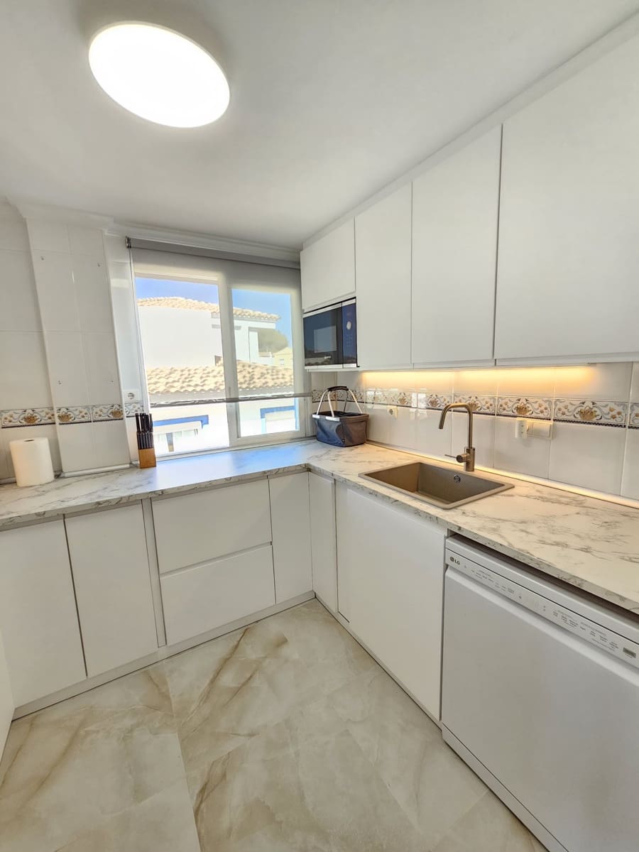 3 quarto Apartamento para venda em Calpe / Calp com piscina - 349 900 € (Ref: 8737071)