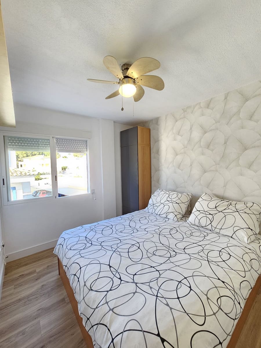 3 quarto Apartamento para venda em Calpe / Calp com piscina - 349 900 € (Ref: 8737071)