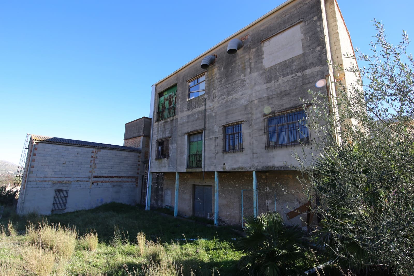 Azienda in vendita in Tormos - 340.000 € (Rif: 8757259)