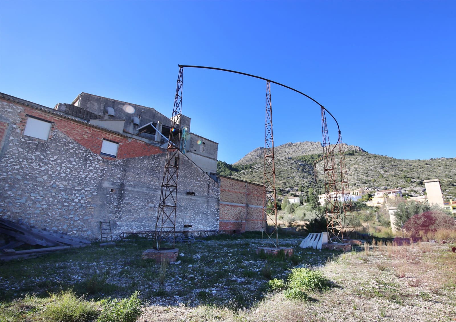 Azienda in vendita in Tormos - 340.000 € (Rif: 8757259)