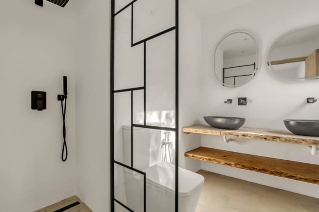 5 chambre Villa/Maison à vendre à Centro ciudad, Javea / Xàbia avec piscine - 1 250 000 € (Ref: 8769771)