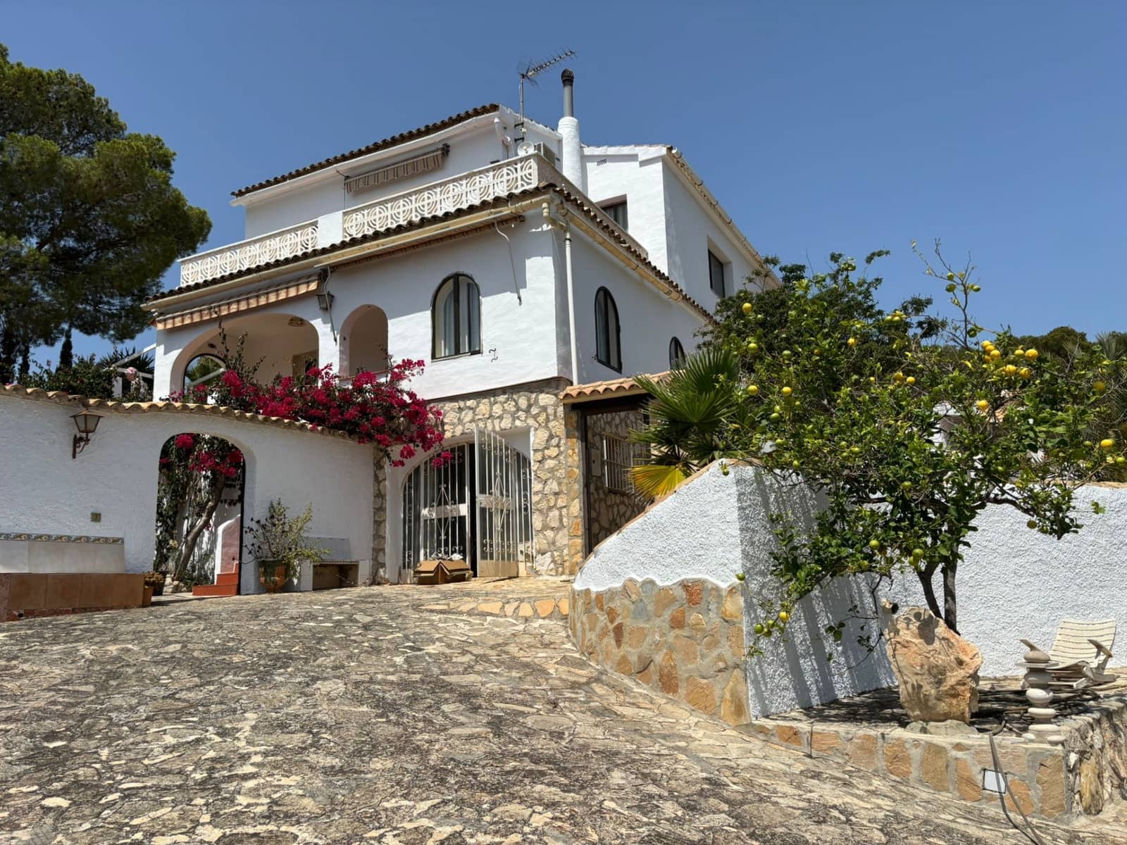 5 slaapkamer Villa te koop in Moraira met zwembad - € 1.790.000 (Ref: 8791616)