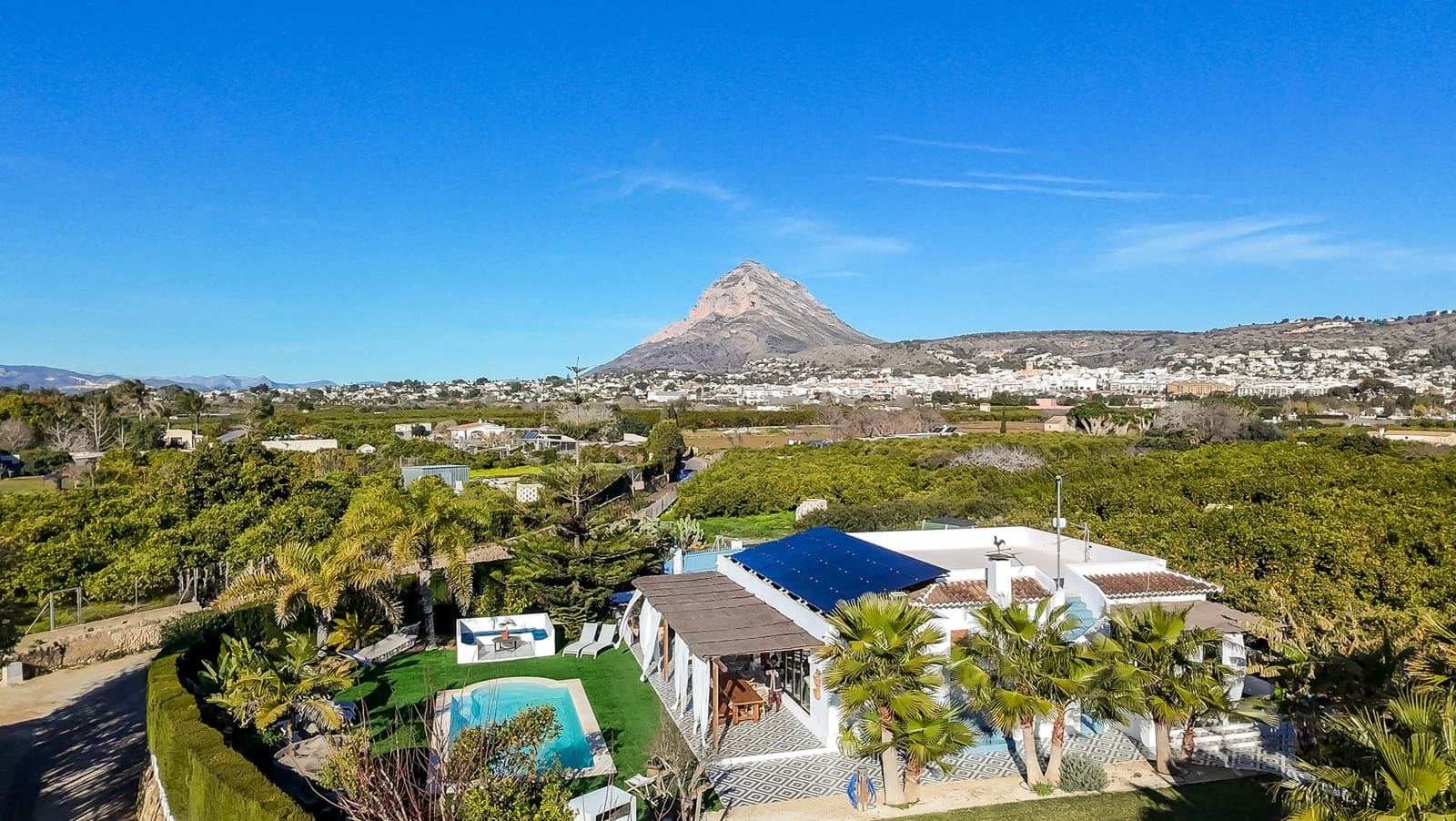 6 sypialnia Willa na sprzedaż w Adsubia z basenem - 1 400 000 € (Ref: 8810829)