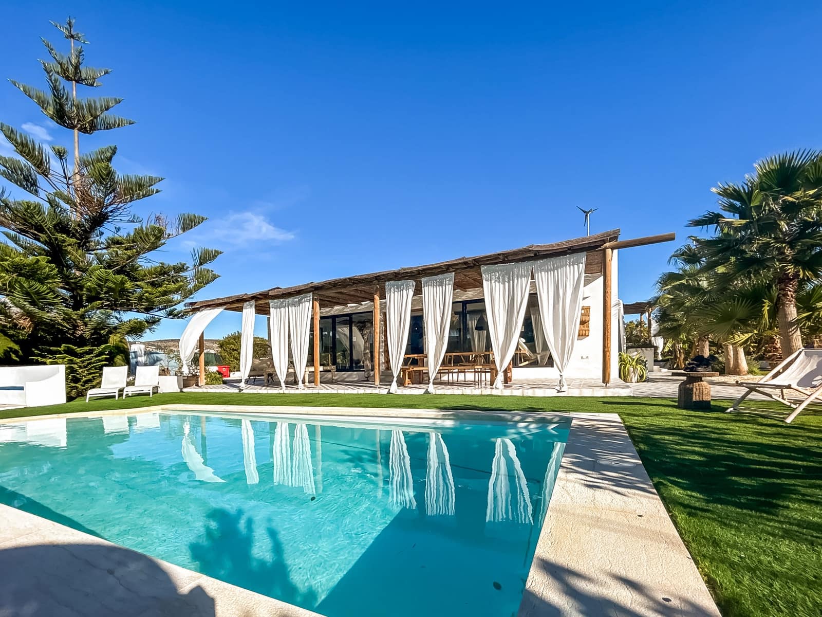 6 sypialnia Willa na sprzedaż w Adsubia z basenem - 1 400 000 € (Ref: 8810829)